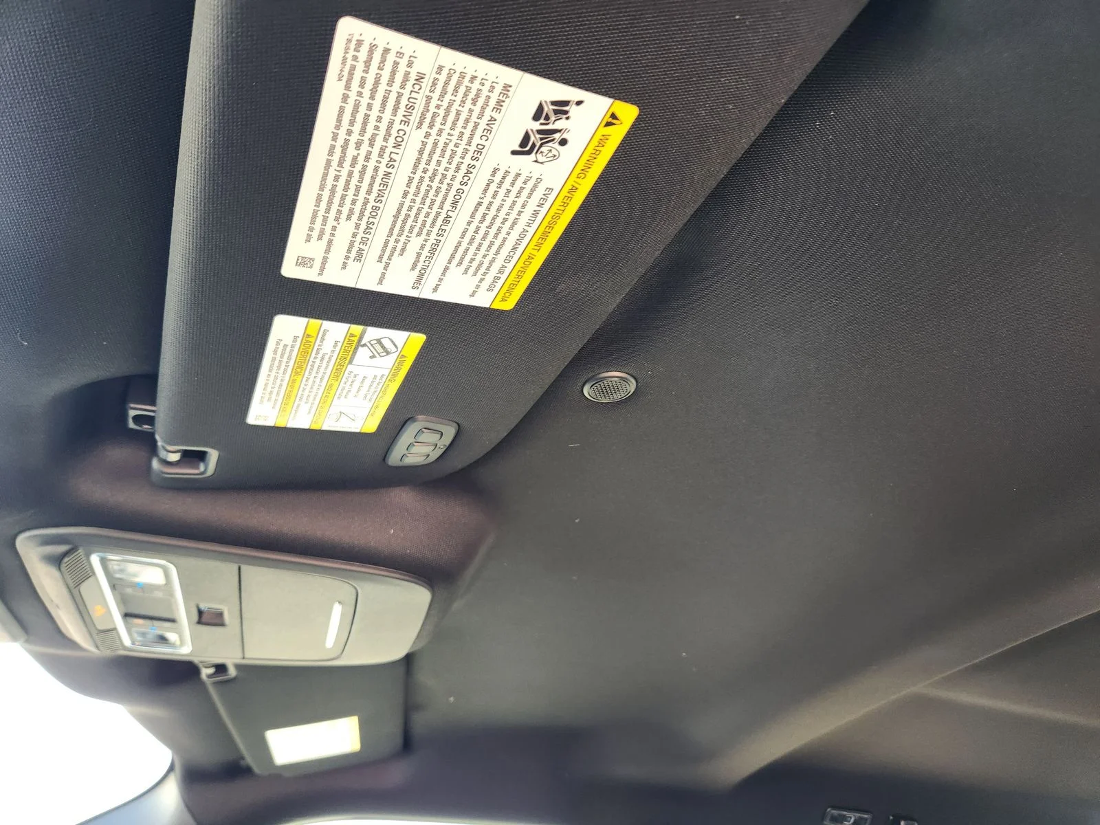 New 2026 Oxford White Ford Lariat® image 19