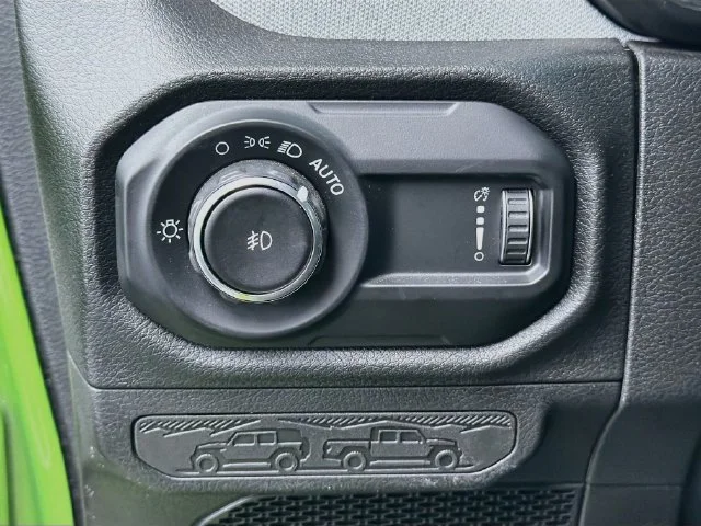 Used 2025 Green Jeep Willys image 11