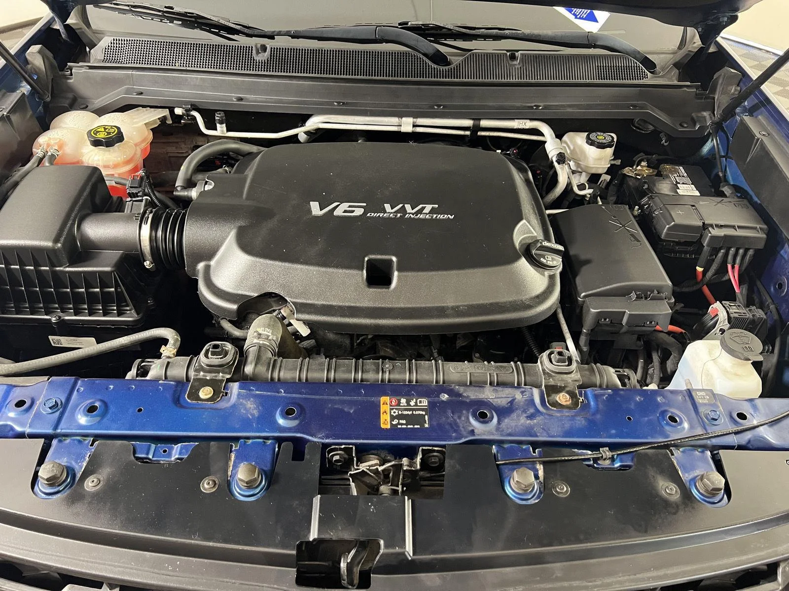 Used 2019 Pacific Blue Metallic Chevrolet Z71 image 23