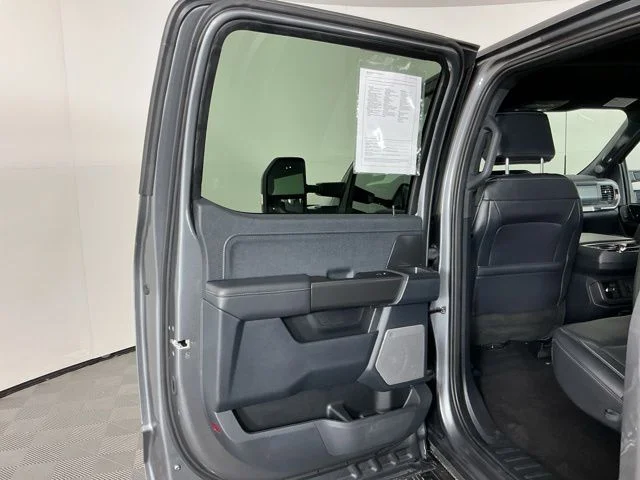Certified Used 2024  Ford Lariat image 28