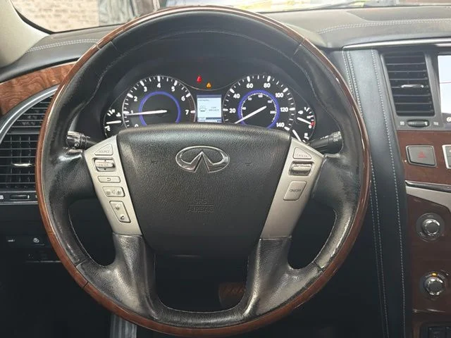 Used 2019 Black Obsidian INFINITI LUXE image 18