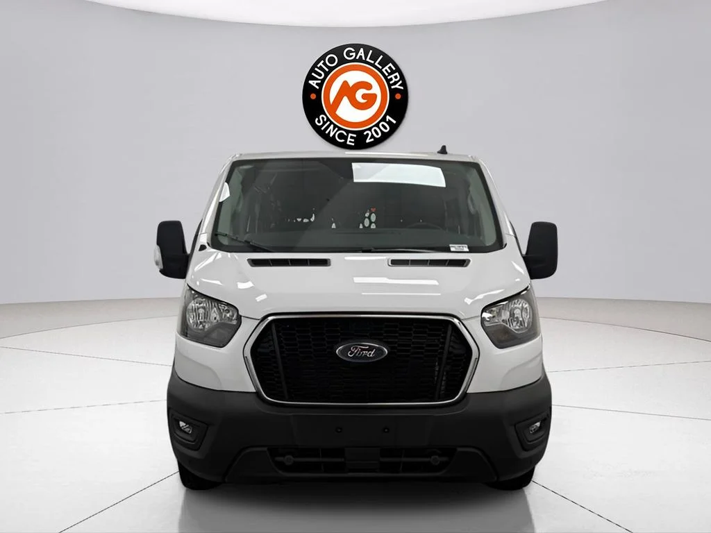 Used 2025 White Ford Base image 2