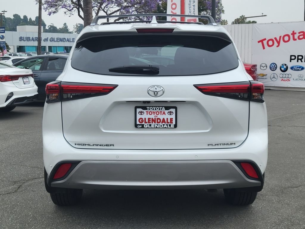 2023 Toyota Highlander Platinum - Photo 6