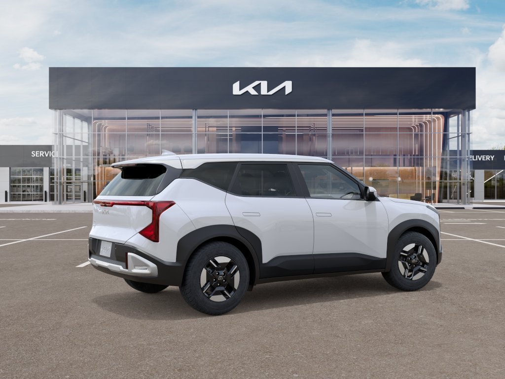 New 2027 Snow White Pearl Kia LX image 6