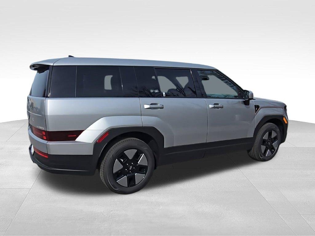 New 2026 Silver Hyundai SE image 8