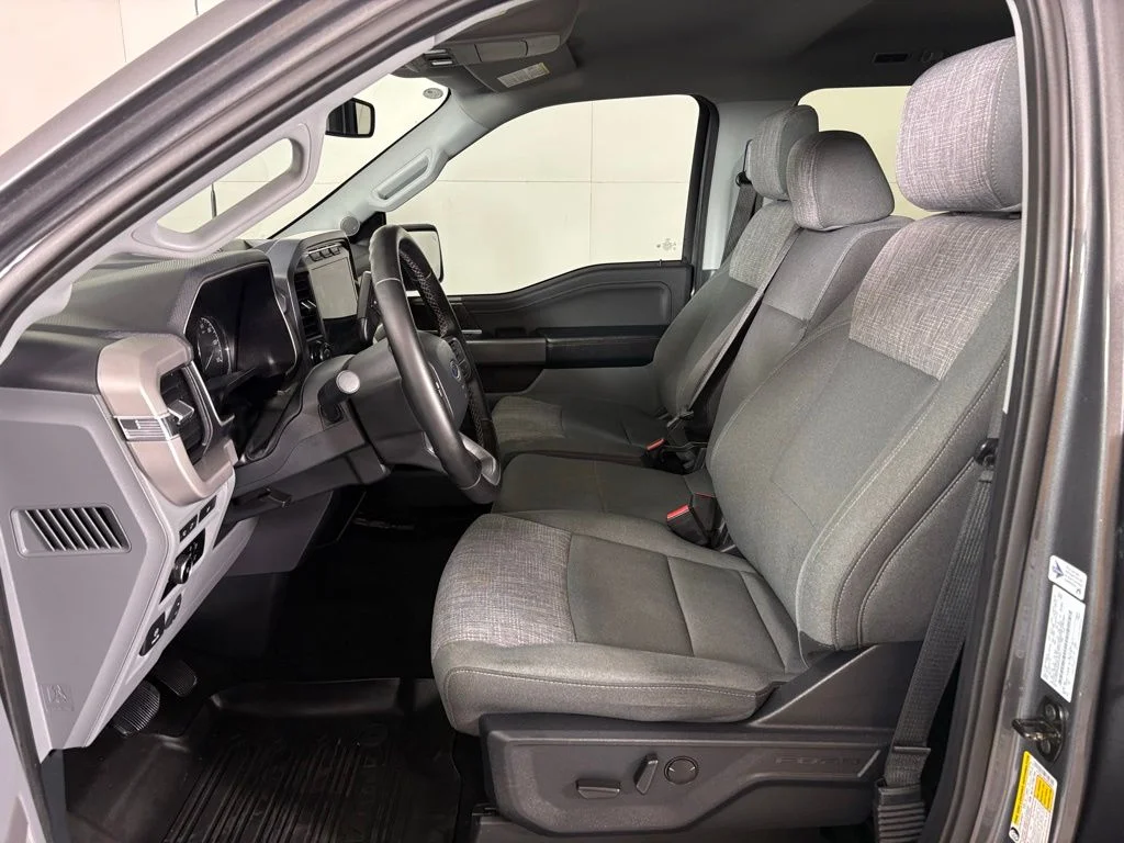Used 2023 Gray Ford XLT image 16