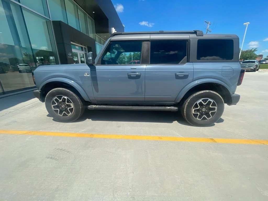 Used 2023 Gray Ford Outer Banks image 4