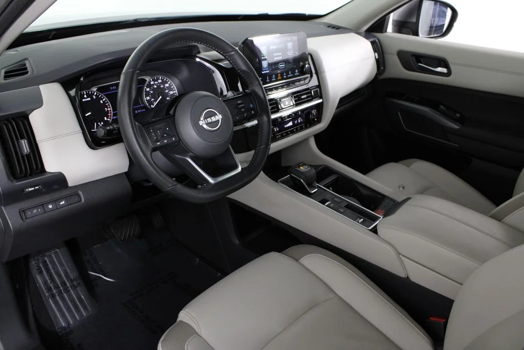 2025 Nissan Pathfinder SL - Photo 20