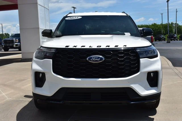 Used 2025 White Ford ST-Line image 3