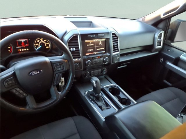 Used 2015  Ford XLT image 18