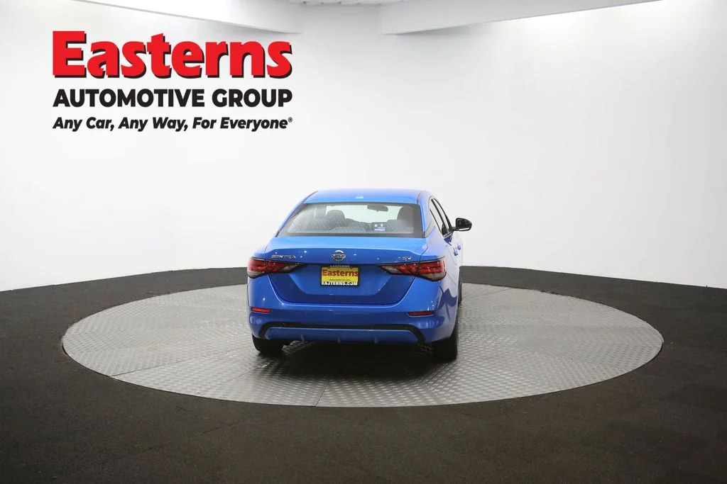 Used 2021 Blue Nissan SV image 34