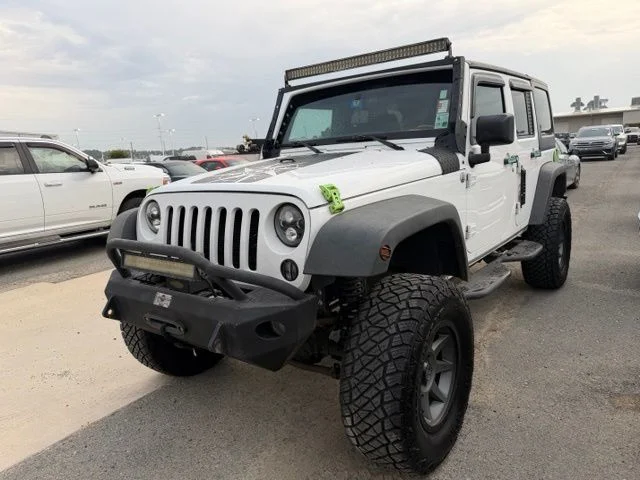 Used 2015 White Jeep Unlimited Sport image 2