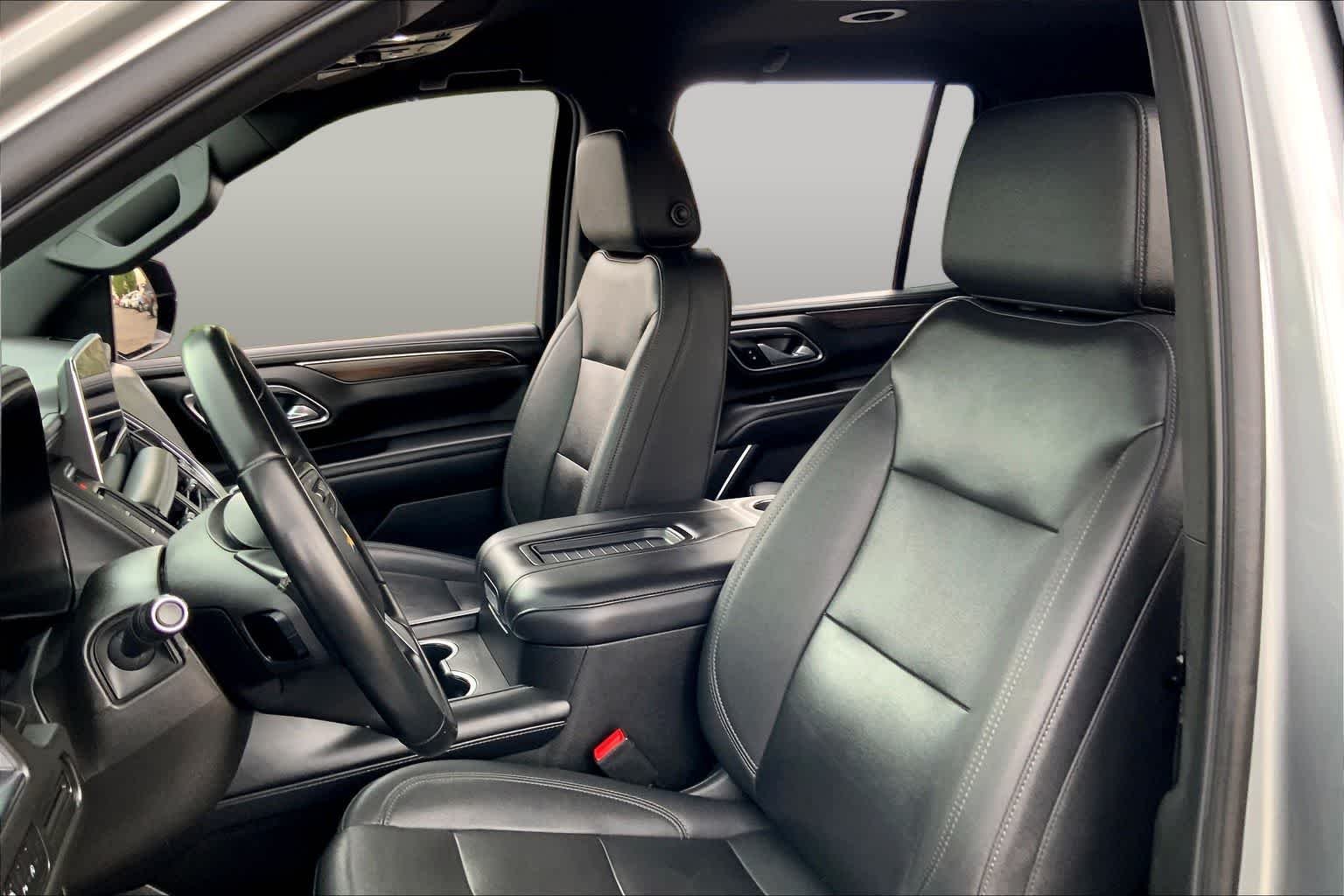 Used 2023 Sterling Gray Metallic Chevrolet LT image 9