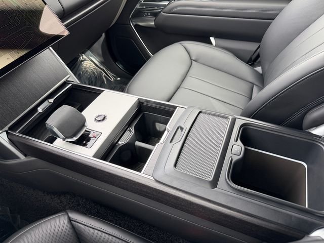 New 2026 Varesine Blue Land Rover SE image 24