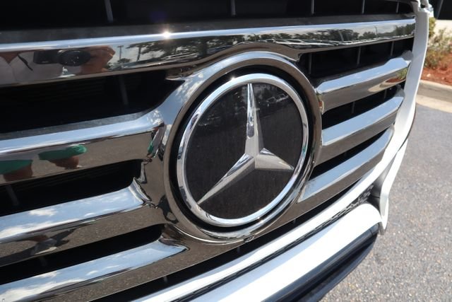 Certified Used 2024 Polar White Mercedes-Benz GLS 450 image 8