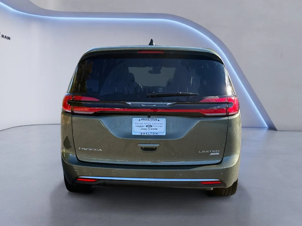 New 2027 Green Chrysler Limited image 4