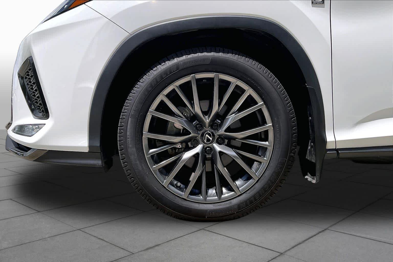 Used 2022 Ultra White Lexus F SPORT Handling image 20