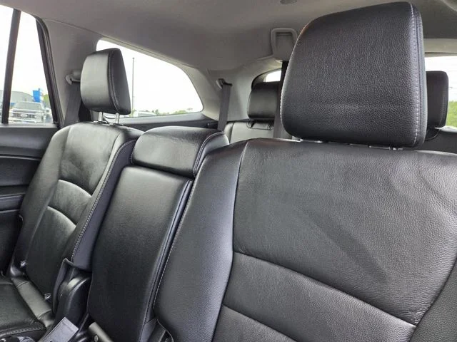 Used 2021  Honda EX-L image 31