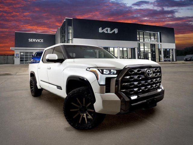 2022 Toyota Tundra