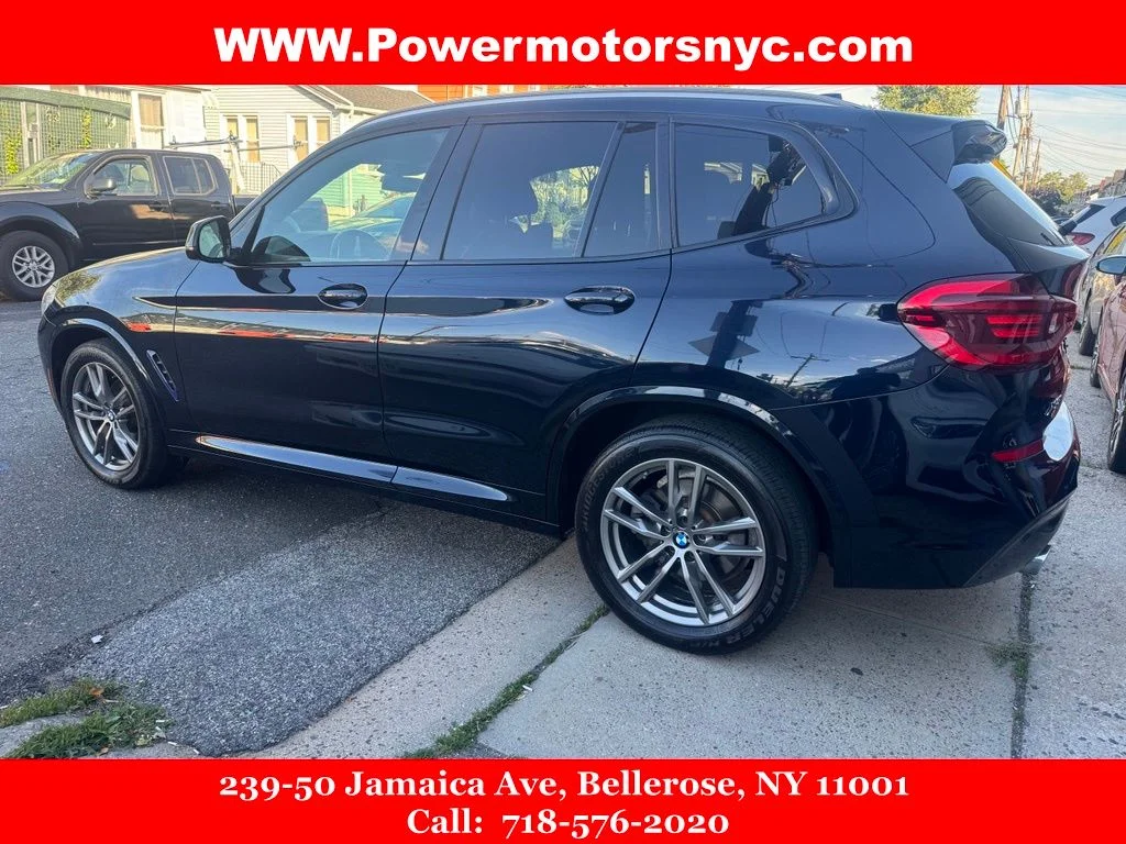Used 2019 Black BMW xDrive30i image 3