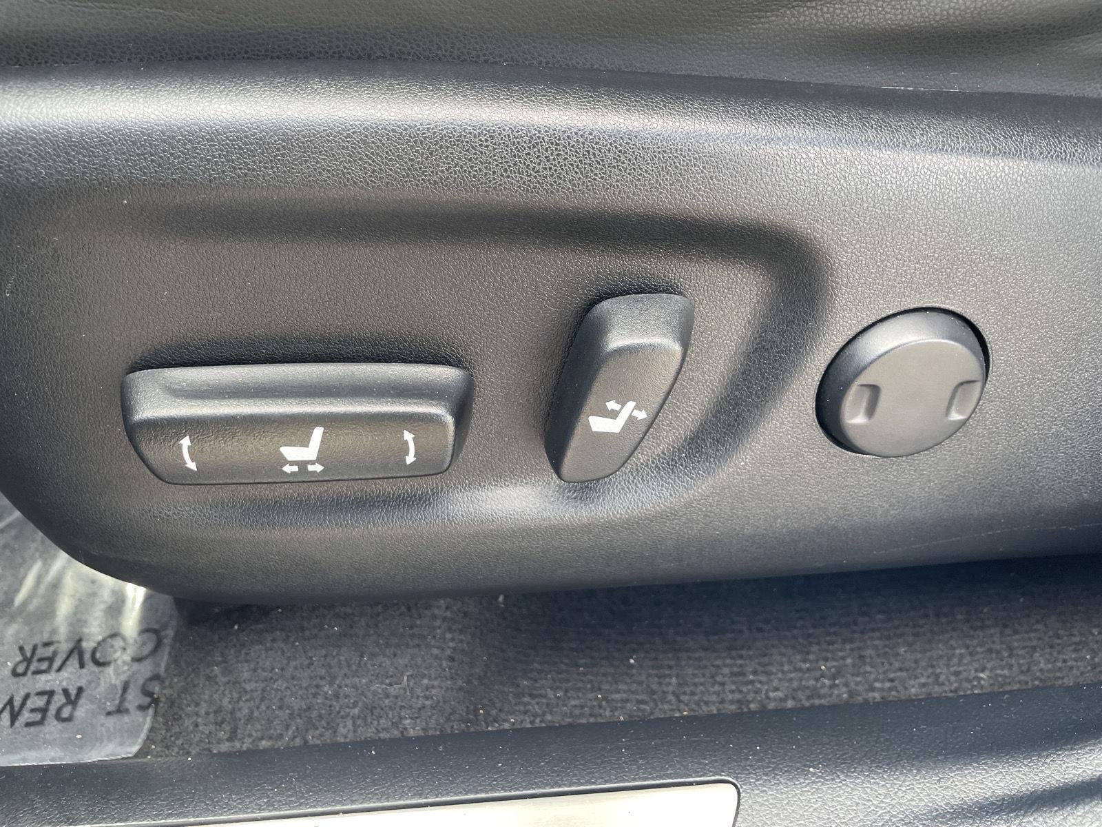 Used 2019 Blue Vortex Metallic Lexus Base image 13