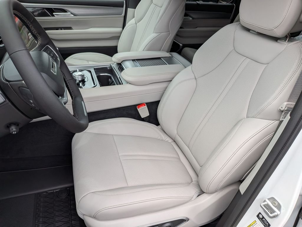New 2026 Bright White Clearcoat Jeep Limited Reserve image 15