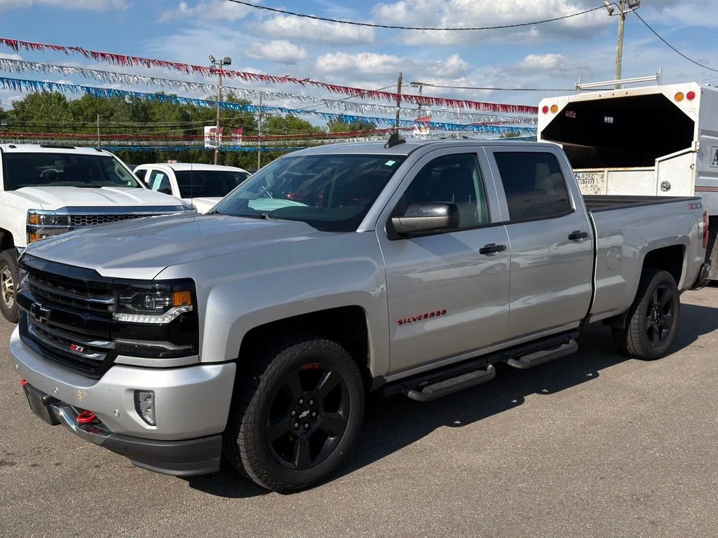 Used 2018 Silver Chevrolet LTZ image 8