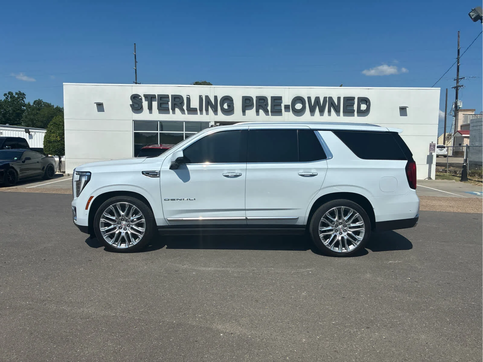 Used 2026 Glacier White Tricoat GMC Denali image 1