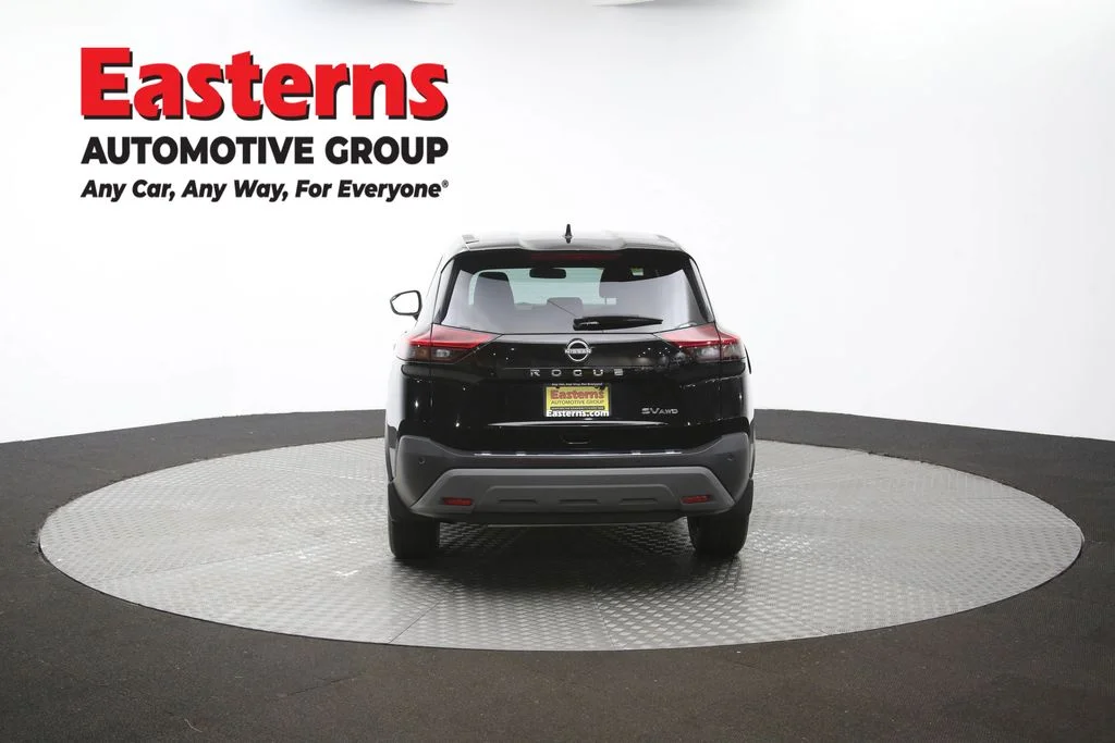 Used 2023 Black Nissan SV image 36
