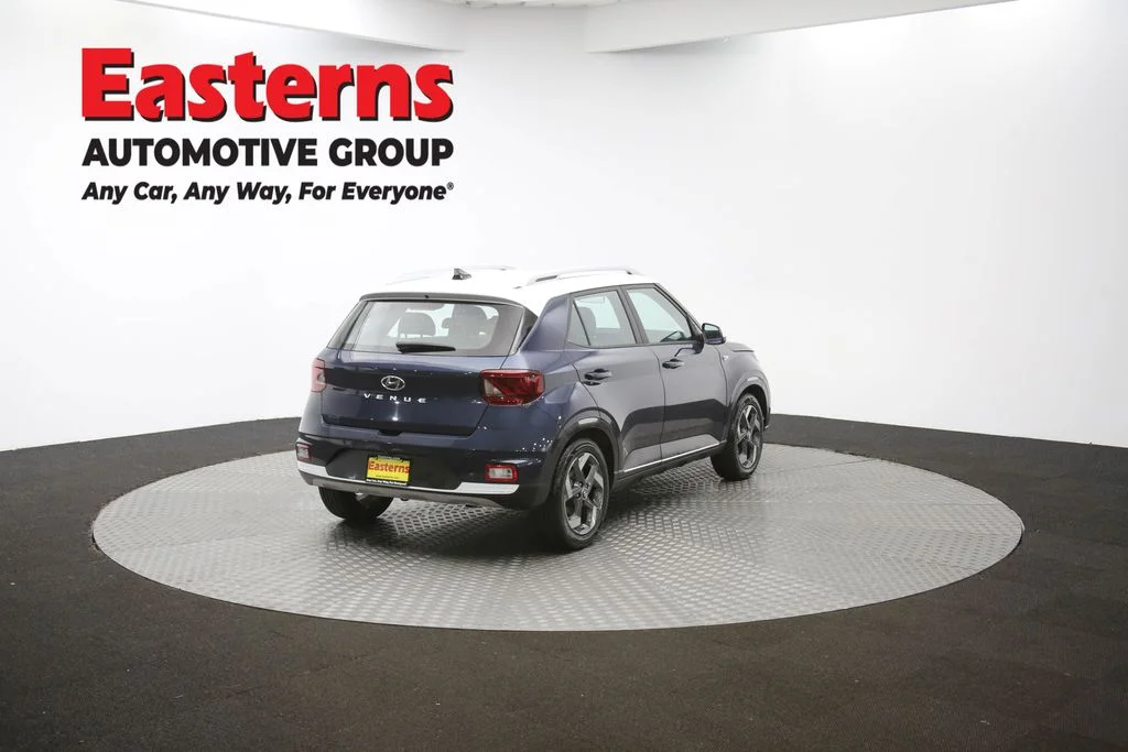Used 2021 Blue Hyundai Denim image 38