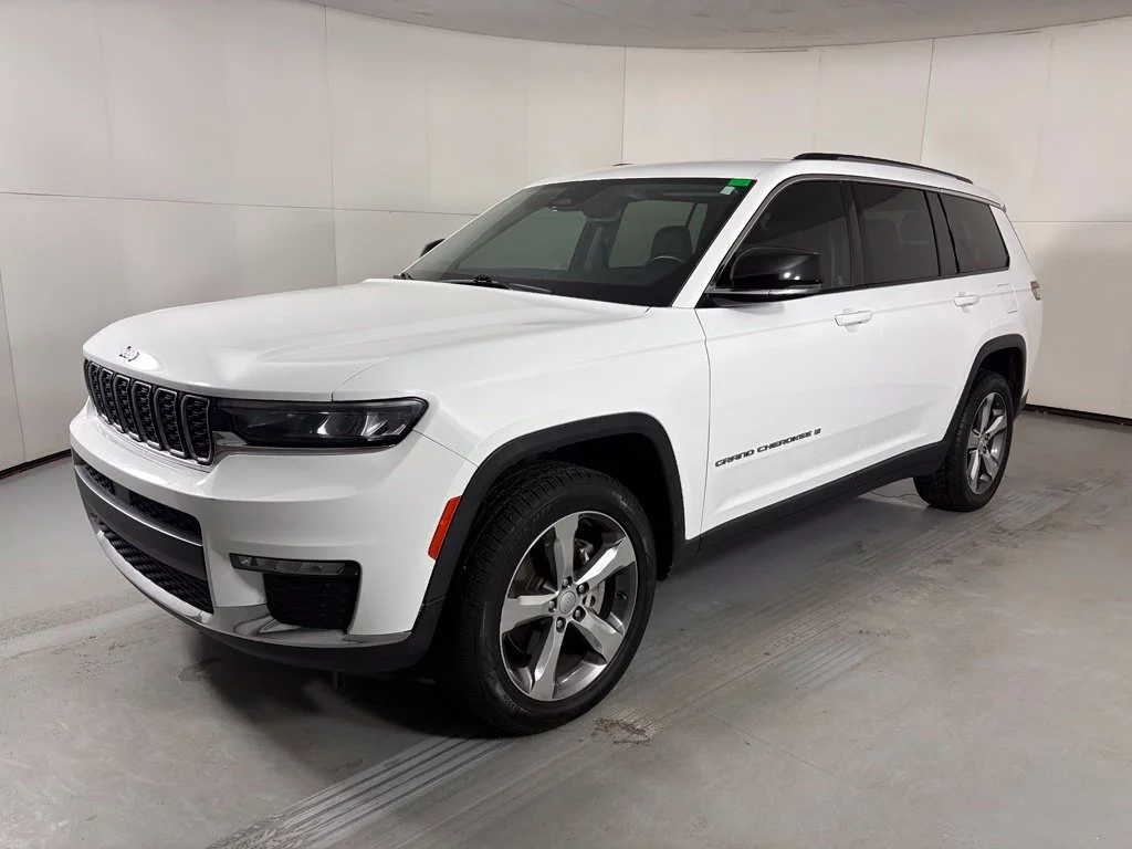 Used 2021 White Jeep Limited image 4