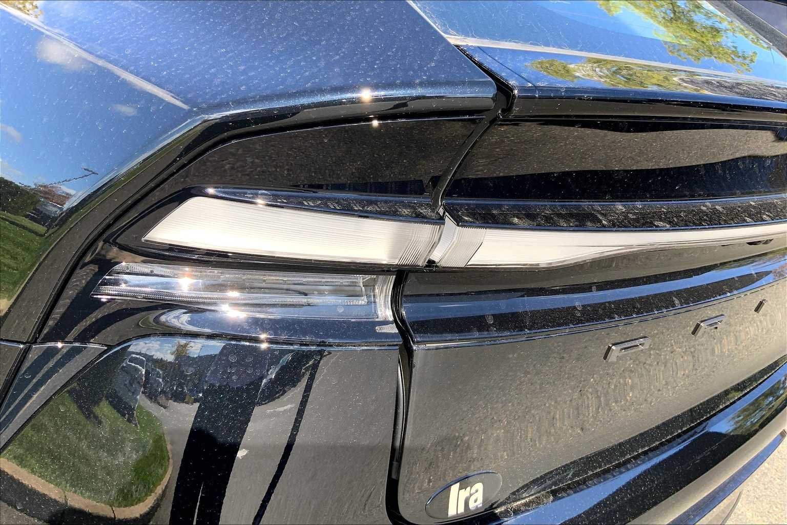 2026 Toyota Prius Plug-in Hybrid XSE Premium - Photo 11