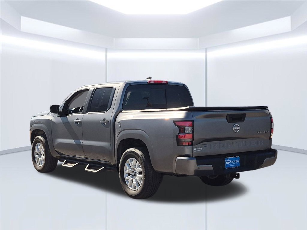 Used 2023 Gray Nissan SV image 3