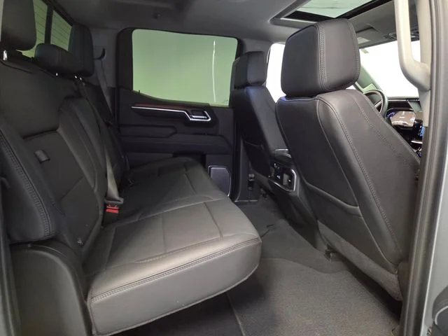 Used 2025 Silver GMC Denali image 15
