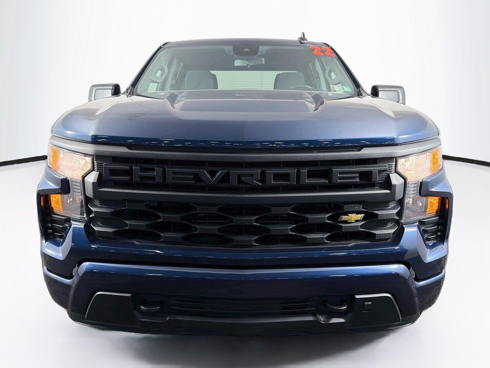 Used 2022 NORTHSKY BLUE METALLIC Chevrolet Custom image 6