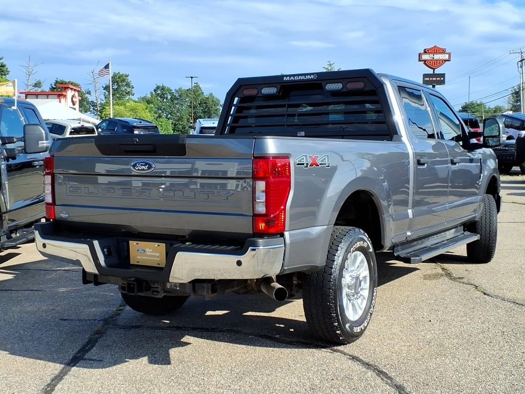 Certified Used 2022 Gray Metallic Ford XLT image 4