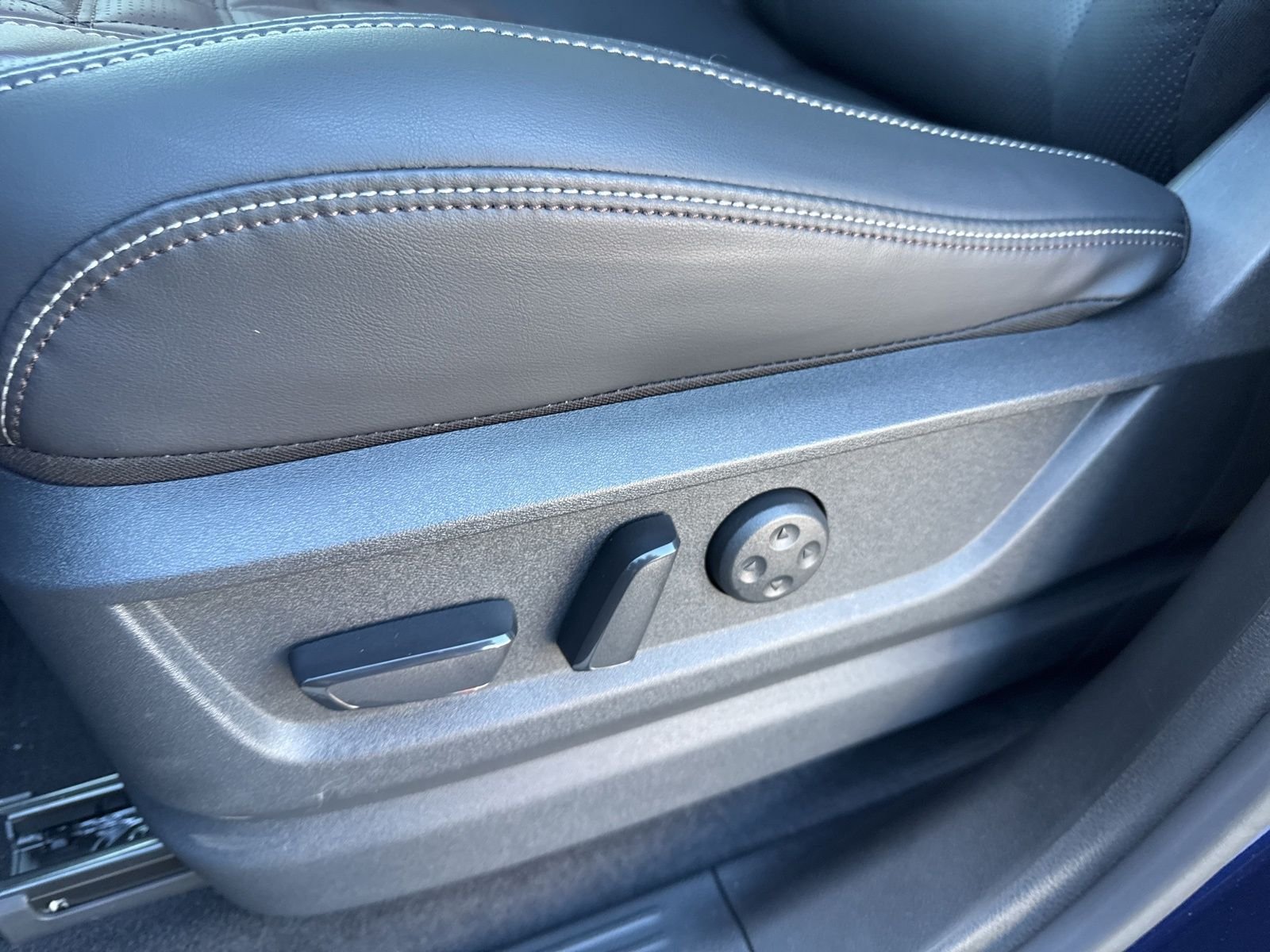 New 2026 Nissan Armada Platinum 4D Sport Utility