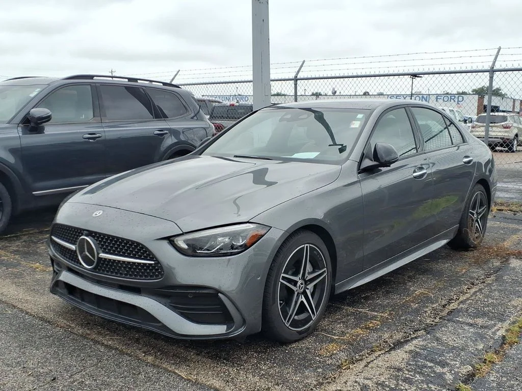 Used 2024 Gray Mercedes-Benz C 300 image 4