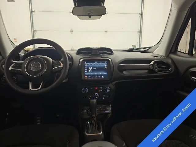 Used 2023 Alpine White Clearcoat Jeep Altitude image 13