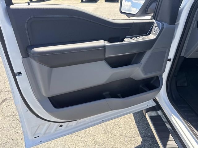 Certified Used 2024 Oxford White Ford XLT image 16