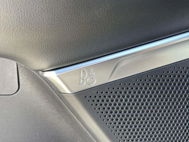 New 2026 Agate Black Metallic Ford Tremor® image 17