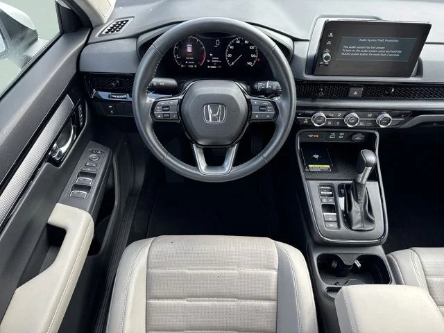 Used 2024 White Honda EX-L image 16