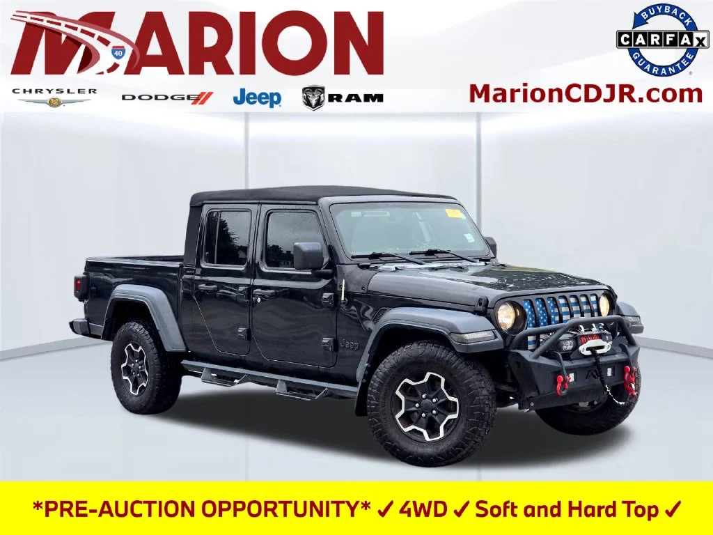 Used 2020 Black Jeep Sport image 1