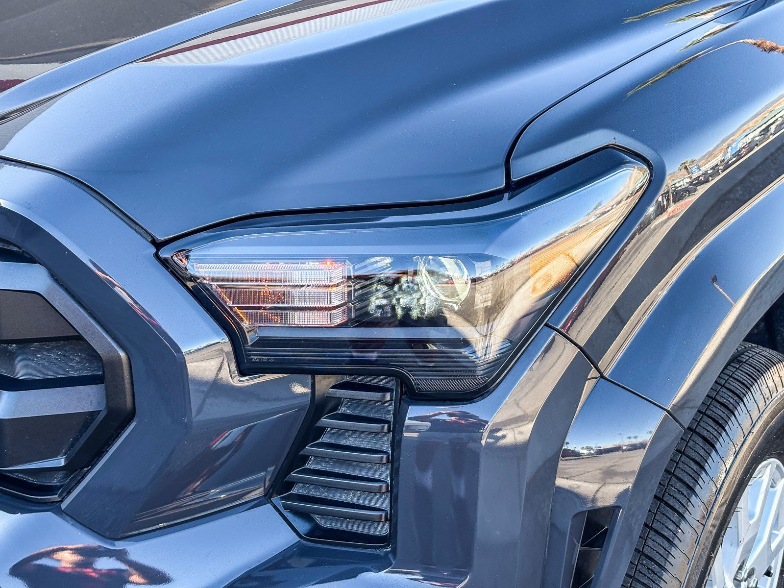 Used 2025 Underground Toyota SR5 image 9