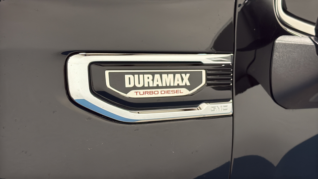 Used 2024 Onyx Black GMC Denali image 44