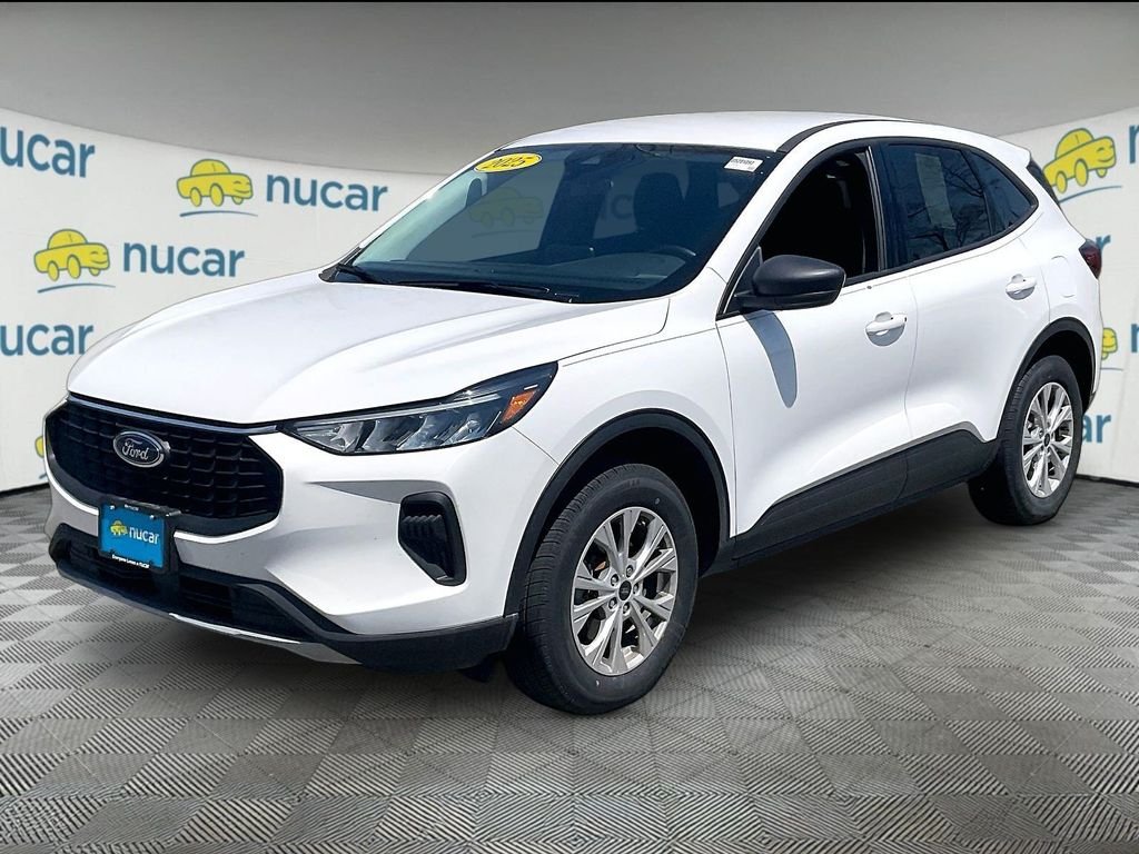 Used 2025 White Ford Active image 3
