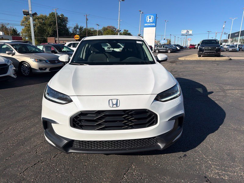 Used 2024  Honda LX image 2