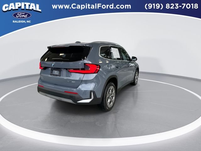 Used 2023 Gray BMW xDrive28i image 8