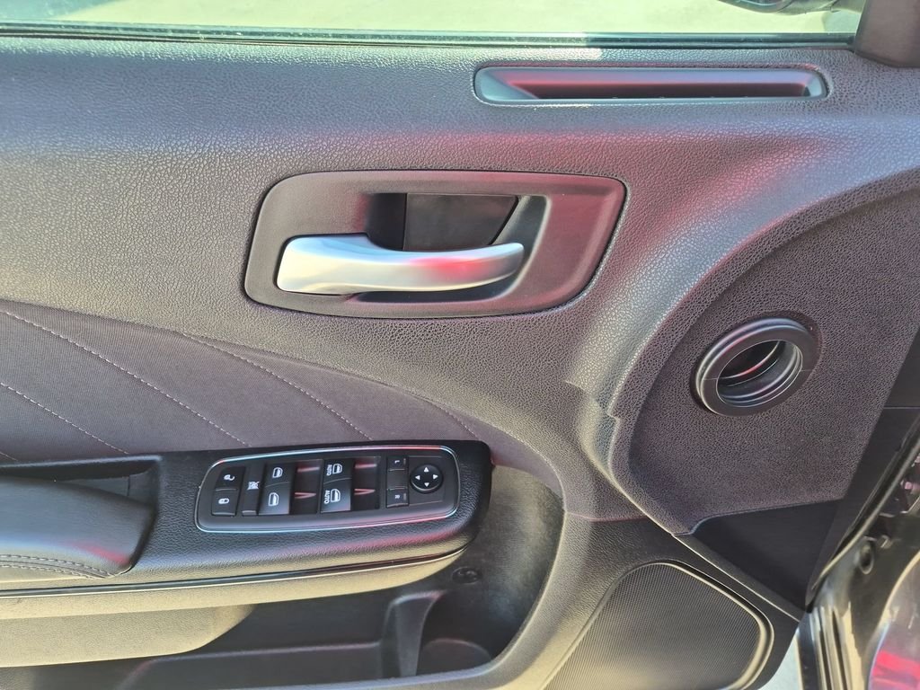 Used 2021 Gray Dodge SXT image 13