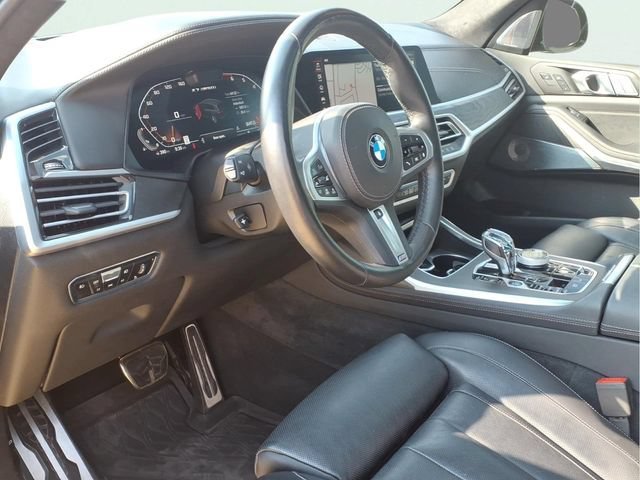 Used 2021 Black BMW M50i image 8